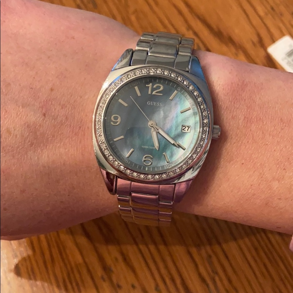 Guess Watch - Picture 6 of 6
